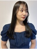 オリーブグレージュ