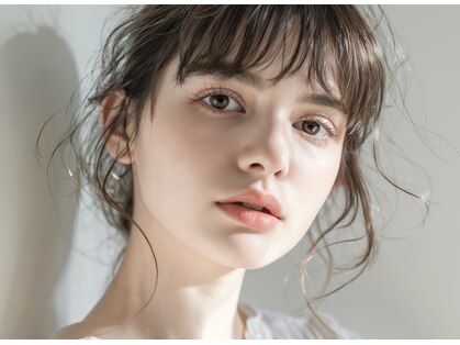 ルーラ(LAURA)の写真