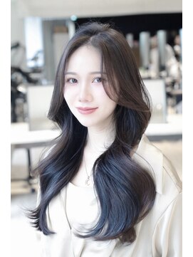 アフロート ギンザ(AFLOAT GINZA) 【大竹美侑】くびれレイヤー×小顔カット×艶カラー×大人可愛い