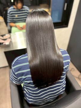 ユーザ(YUZA) 美髪縮毛矯正