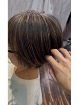 アトリエアルシュ(atelier ARCHE)&nbsp;白髪ぼかしハイライト