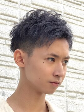 ハレ ヘアサロン(Hale hair salon) Haleブルーブラックニュアンスパーマスパイキーショートバーバー