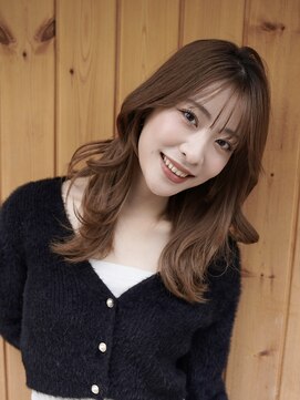 ブゾン(buZon) 【buZonブゾン】くびれレイヤースタイル