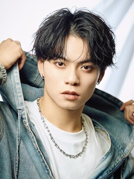 ローグ(ROGUE) 色気シャドウパーマ