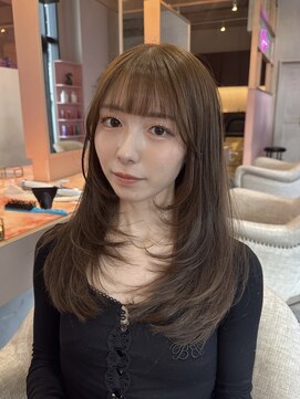 ウィクシーミミ 栄矢場町店(wixy mimi) オリーブベージュ