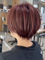 グランデュール 東静岡池田店(GRANDEUR)&nbsp;大人マッシュショート丸みショート黒髪ショート襟足