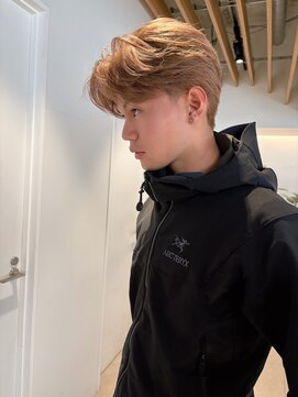 アオイ(aoi.) 【メンズカット/ミルクティーベージュ／薬院美容室】