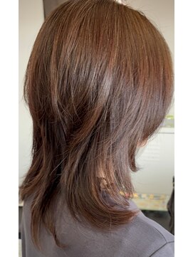 ヘアサロン フラット(Hair salon flat) ミディアムウルフレイヤー