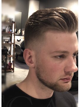 バーバーショップ レガロ(REGALO) スキンフェード