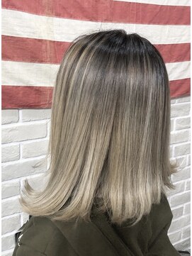 ヘアーデザインサロン スワッグ(Hair design salon SWAG) 前下がりボブ×ブロンドバレイヤージュ