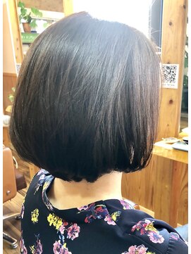 ララテラス(LaLa Terrace) ダークアッシュブラウン×簡単スタイリング大人ボブ