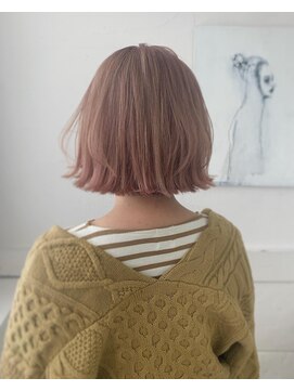 ネフ(NeF) ピンクベージュ