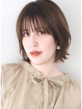 サーカス バイ ビュートリアム 青山(CIRCUS by BEAUTRIUM) 【30代 40代】丸みのある 大人可愛い ショートボブ