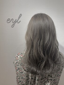 エイル 西梅田(eyl) ゆるふわ大人女子 × シアーベージュ