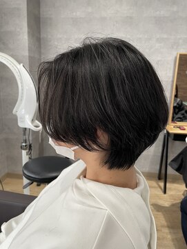 サロン ド ロイ(Salon de Roi) 流行りのshort Bob☆