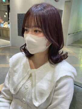 ザザ シンジュク(ZA/ZA shinjuku) 鎖骨くびれミディ