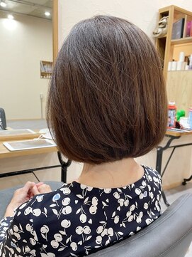 アンノ(anno) 美髪ケア。お手入れ簡単ミセスボブ