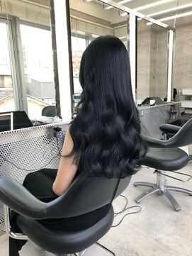 イキ 表参道(iki omotesando) 大人ガーリー/モード/チョコレート[表参道駅]