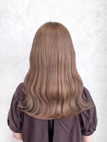 デミヘアー(Demi hair)&nbsp;ピンクベージュ×ウェーブ巻き