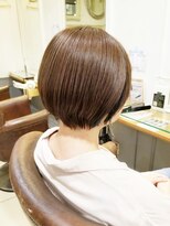 ネオリーブアイム 横浜西口店(Neolive aim)&nbsp;小顔ショートボブアッシュブラウン耳掛け【横浜】
