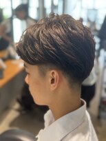 ホル(HOL) ツーブロバックスタイル