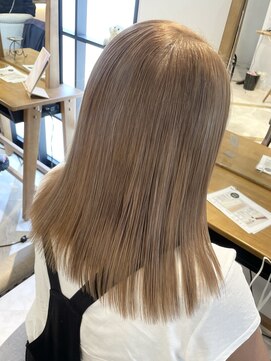 ラビスモア(Lovis moa) 切りっぱなしボブ/ピンクブラウン/エアリーロング/美髪のススメ