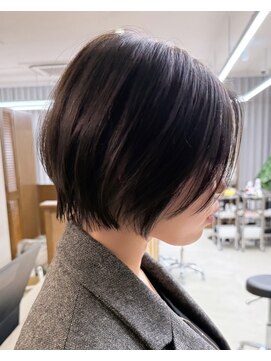 リアン アオヤマ(Liun Aoyama) くびれショート/大人ショート/ブラウンベージュ/30代/40代/50代