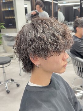 ステラ(STELLA) メンズパーマ/メンズカット/眉毛サロン/ツイストスパイラル