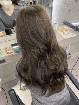 ローレン(Lolen.) オリーブグレージュ
