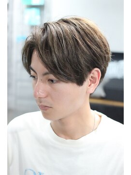 マーズ(MARS) 大人メンズのシークレットハイライト×センターパート