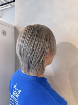 エイト ヘアサロン 渋谷本店(EIGHT) グレーシルバーカラー