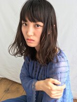 チェルシー 表参道 学生限定 暗髪にマッチしてくるのは「縦落ちパーマ」