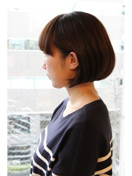 ニーナ せんげん台(nina) 大人女性・乾かすだけで決まるボブスタイル