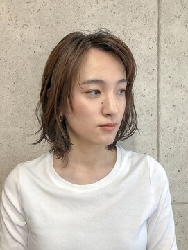 ア セカンド 清藤美容室第弐號(a sekand) [a sekand]軽やかな動きのウルフボブスタイル