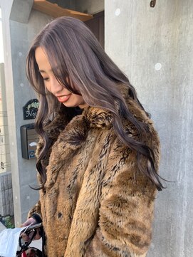 ウィンビ サウーティ(Wimbi Sauti) 3Dグレージュカラー