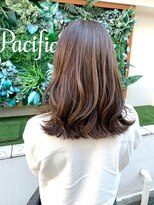 アフロートpd+ KOBE(AFLOATpd+)&nbsp;マイナス５歳レイヤーカット　マイナス５歳ヘア