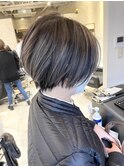 くびれ×丸みショート×バレイヤージュカラー