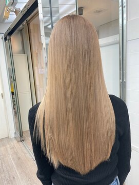 ネウィサリュー 立川(newi saLyu) 韓国風ブロンドヘアー/髪質改善トリートメント