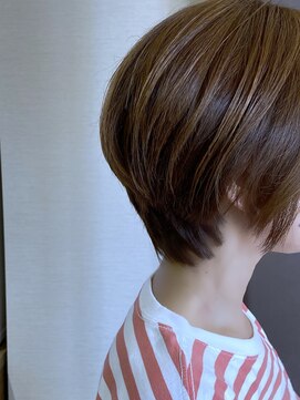 エムウィッシュ(M Wish) ハンサムショート/丸みショートボブ/ひし形シルエット/小顔