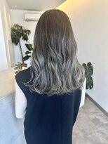 フェーディン(fa/din)&nbsp;バレイヤージュシルバーグレージュ