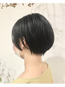 マイン(MINe) ショート初心者にオススメ!丸みショート【デザイナー徳盛】