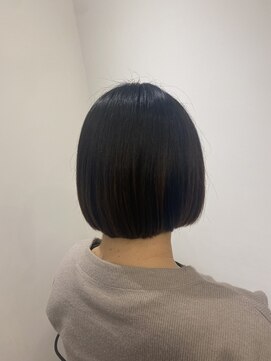 リリアーナ(LILIANA) 池袋 ボブ 切りっぱなしボブ
