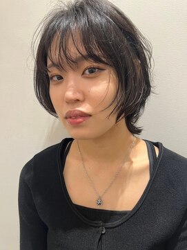 アイウィル(Ai WilL) ウルフカット　顔周りレイヤー　ナチュラルブラウン