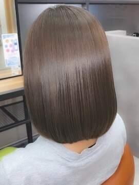 ケーツー エム 京都ラクエ(k-two emu) ブリーチなしカラー*ダークブラウンカラー*ナチュラルボブ