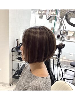 ハーツヘアーズ 五日市店(HEARTS hair's)の写真/染め続けたいからこそ、白髪染めでおしゃれを楽しむメニューが充実。地肌と髪に優しい上質カラーを♪