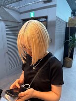 レブ 三条河原町(Reb,) ブリーチダブルカラーボブシースルーマッシュウルフ30代