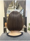 極細ハイライトでつくるアッシュべージュ