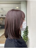 ピンクブラウン×ミディアムボブ