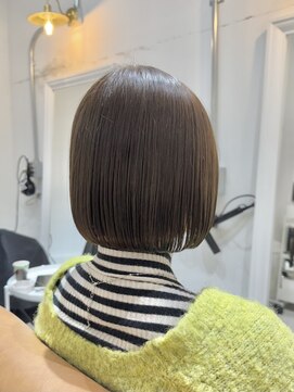 ジュベ(juve.) 【大分 juve.】10代20代30代40代50代◎内巻きボブ☆