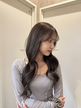 ウタリ(utari) グレーベージュ【難波 桜川/ダメージレスカラー】